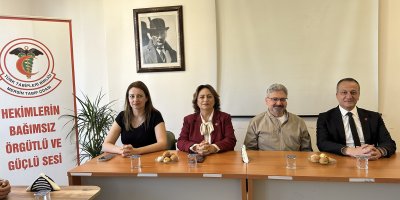 Müzeyyen Şevkin, sağlık sistemindeki sorunları Mersin’de gündeme taşıdı