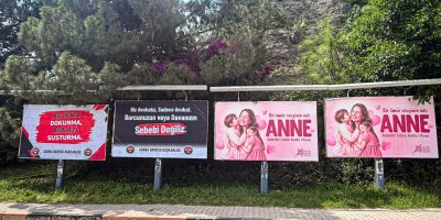 Adana Barosu'ndan avukatlara şiddete karşı reklam panolu mesaj