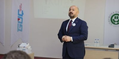 Nacar: Hemşirelerimiz iyi ki varsınız