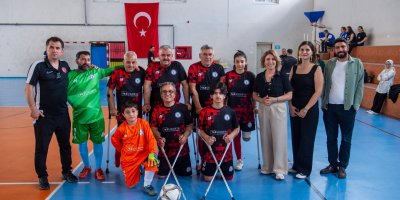 Seyhan’da Engeller Dayanışmayla Aşıldı