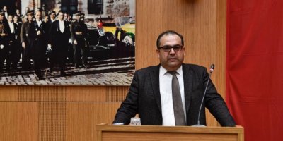 Murat Karatay: “CHP’de akil isimler devreye girmeli”