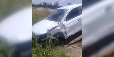 Sarıçam’da otomobil tarlaya savruldu: Sürücü hayatını kaybetti