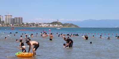 Adana’da bayramın son gününde Yumurtalık sahili doldu taştı