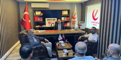 Yeniden Refah Partisi Adana İl Teşkilatında bayramlaşma coşkusu