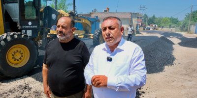 Güngör Geçer, Çotlu Mahallesi’ndeki yol çalışmalarını denetledi