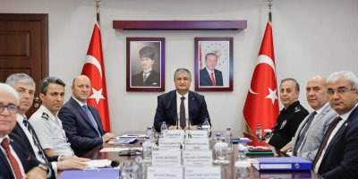 Adana'da kamu yatırımları masaya yatırıldı