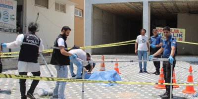 Emekli polis, bıçakla saldıran oğlunu öldürdü