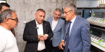 Güngör Geçer, Hocallı’daki üretim projesini ziyaret etti