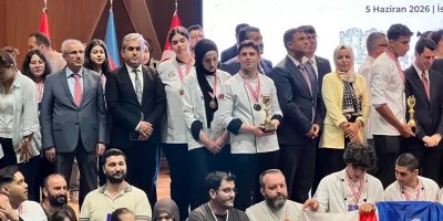 Nezihe Yalvaç Lisesi Türkiye’nin en iyi 3 okulu arasına girdi