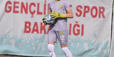 Adana futbolunun yükselen kalecisi: Necati Aras Kaya