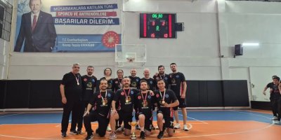Pozantı Voleybol Bahar Turnuvası’nda şampiyon BİŞEKİL oldu