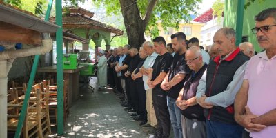 Aslıhan öğretmen ve babası Pozantı’da yan yana toprağa verildi