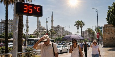 Adana’da bunaltıcı sıcaklar başladı