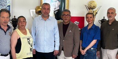 Adana Demirspor'a yerel basından 100 bin liralık destek