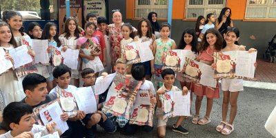 Adana’da 485 bin öğrenci karne sevinci yaşadı