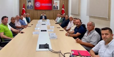 Kaymakam Aktan muhtarlarla veda toplantısında buluştu