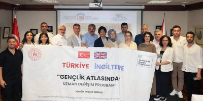 Adanalı uzmanlar Londra’da gençlik ve eğitim çalışmalarını yerinde gördü
