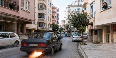 Adana’da egzoz gürültüsü mahalleliyi isyan ettirdi