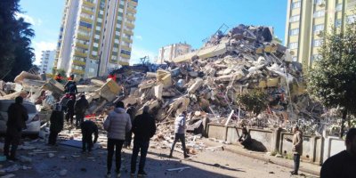 10 kişinin hayatını kaybettiği Belük Apartmanı davasında 5 sanığa ceza