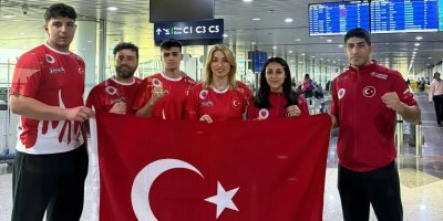 Adanalı sporcular muaythai dünya şampiyonasında kürsüye çıktı