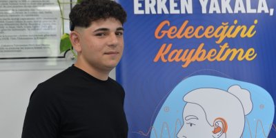 Adana’da lise öğrencisi biyonik kulakla bir yıl sonra yeniden duymaya başladı