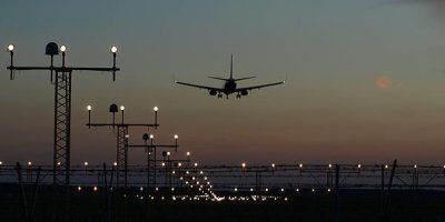 Kıbrıs uçağında panik: Rota Adana’ya çevrildi