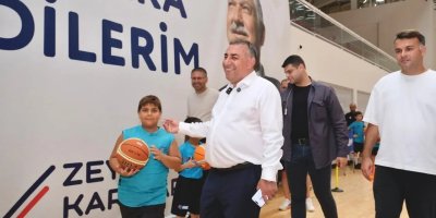 Güngör Geçer yaz spor kurslarında çocuklarla buluştu