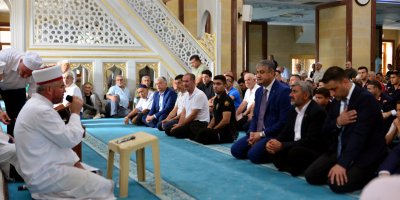 Adana’da 15 Temmuz şehitleri için mevlid-i şerif okutuldu