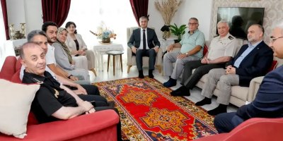 Vali Yavuz’dan Şehit Halit Yaşar Mine’nin ailesine ziyaret