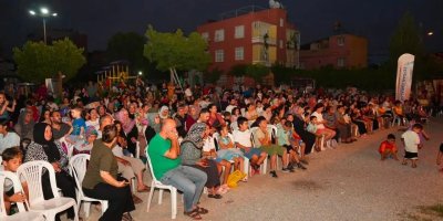 Yeşilevler’de mahalle eğlencesi yaz akşamını renklendirdi