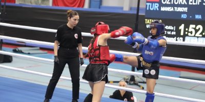 Türkiye Gençler Muaythai Şampiyonası Adana’da başladı