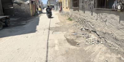 Gülbahçesi Mahallesi’nde yol onarımı talebi