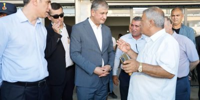 Vali Yavuz Doğankent’te esnaf ve vatandaşlarla buluştu