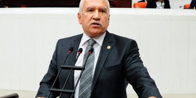 Siyasetçi ve iş insanı Ümit Özgümüş’ün annesi vefat etti
