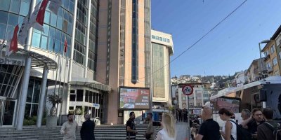 İzmit Belediyesi’ne yönelik soruşturma: 28 kişi gözaltına alındı