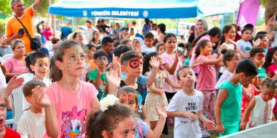 Yüreğir Belediyesi’nden çocuklara yaz şenliği