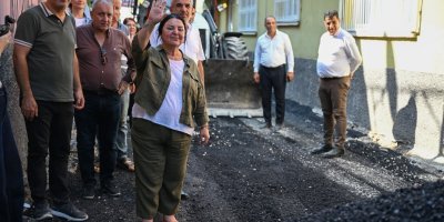 Seyhan Belediyesi’nden Narlıca ve Barbaros’a asfalt hizmeti