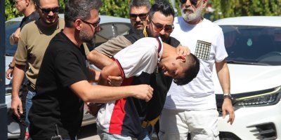 Yüreğir’de husumet kanlı bitti: Yoldan geçen kişi kurşunların hedefi oldu