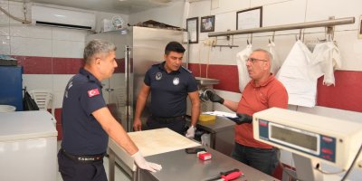 Ceyhan Belediyesi'nden gıda güvenliği için sıkı denetim