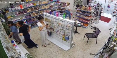 Adana’da takı dükkanında hırsızlık: O anlar kamerada
