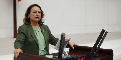 Müzeyyen Şevkin: "Yolcu garantisi verilen havalimanında 100 emekçi neden işten çıkarılıyor?"