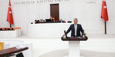 Ayhan Barut: "Sıcaklar yaşam hakkını tehdit ediyor"