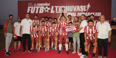 Yunusoğlu Futbol Turnuvası’nda şampiyon Yunusoğlu FK