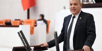 YENİ Parti Adana Milletvekili Ayhan Barut: “Çukurova Üniversitesi’ndeki bu kriz derhal çözülmeli”