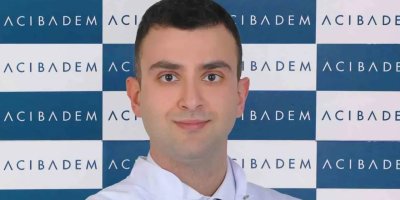 Periodontoloji Uzmanı Diş Hekimi Bedii Ender Topçu: “Geçmeyen ağız kokusu mutlaka araştırılmalı”