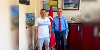 Tayini çıkan Emniyet Amiri Çetinkıran’dan Başkan Karataş'a veda ziyareti