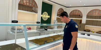 Ceyhan’da pastanelere denetim: Hijyen ve fiyat tarifeleri kontrol edildi
