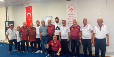 Adana’dan Kapadokya’ya anlamlı gezi: Huzurevi sakinleri Kapadokya’yı gezdi