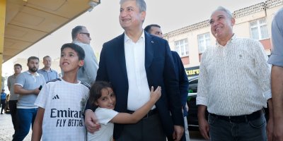 Vali Mustafa Yavuz Yavuzlar Mahallesi’nde esnaf ve vatandaşlarla buluştu
