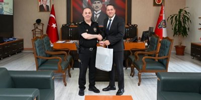 Emniyet Müdürü Arıkan, Cem Ezgi’yi makamında kabul etti